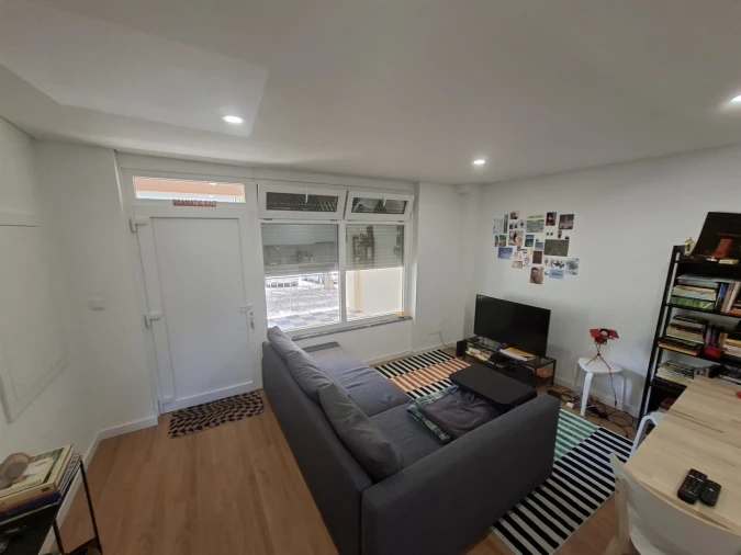 Apartamento T1 para Venda em Queluz e Belas Foto 16
