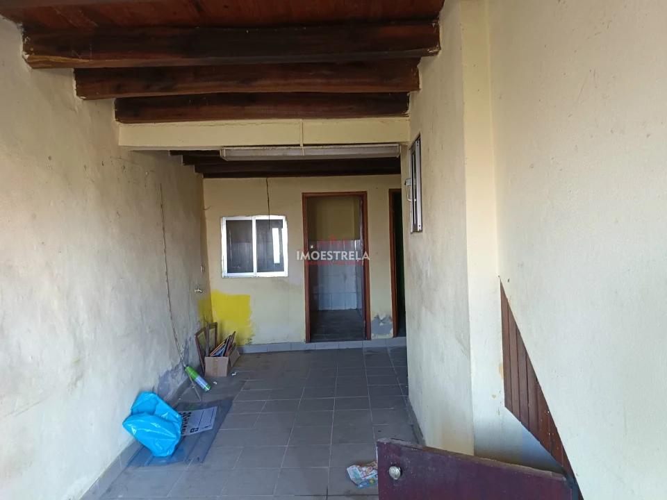 Moradia T3 para Venda em Santa Marinha e São Martinho Foto 2