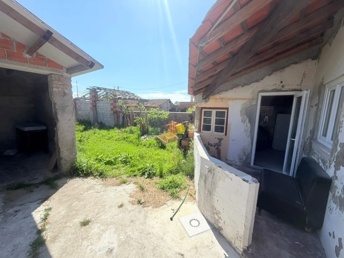 Moradia T3 para Venda em Lavos Foto 29
