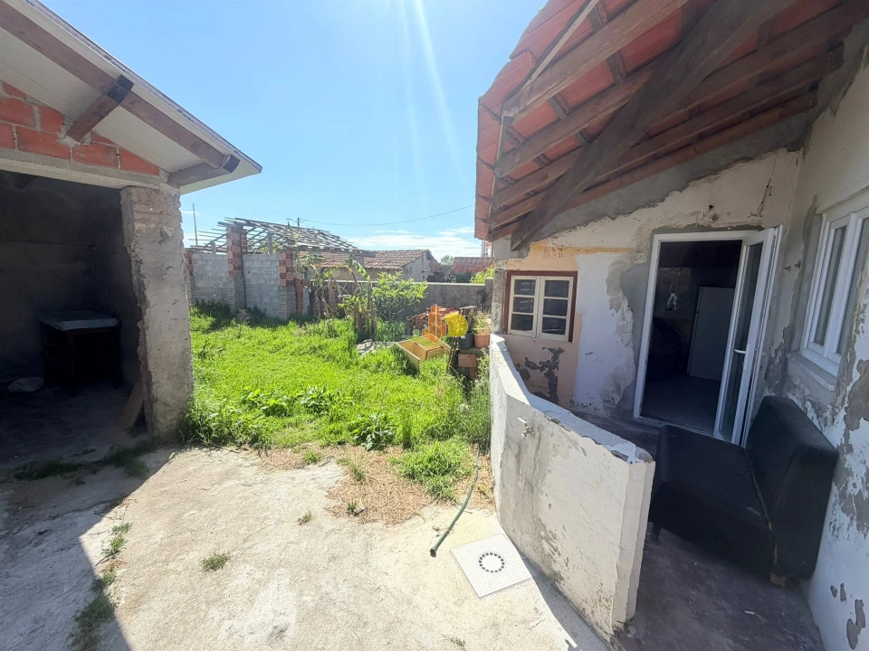 Moradia T3 para Venda em Lavos Foto 29