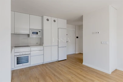 Apartamento T1 para Venda em Paranhos