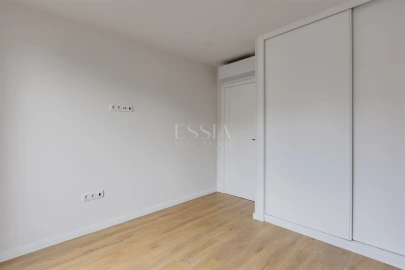 Apartamento T1 para Venda em Paranhos
