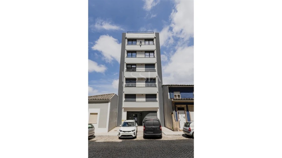 Apartamento T1 para Venda em Paranhos Foto 34