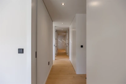 Apartamento T4 para Venda em Gondomar (São Cosme), Valbom e Jovim