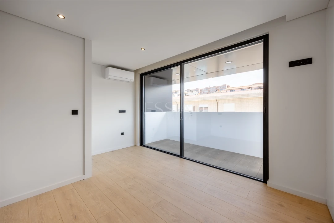Apartamento T3 para Venda em Gondomar (São Cosme), Valbom e Jovim Foto 16
