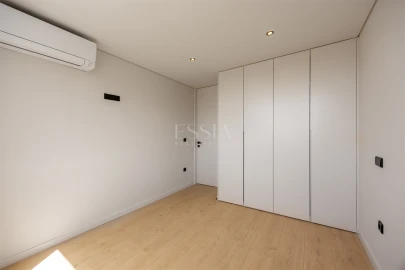 Apartamento T3 para Venda em Gondomar (São Cosme), Valbom e Jovim