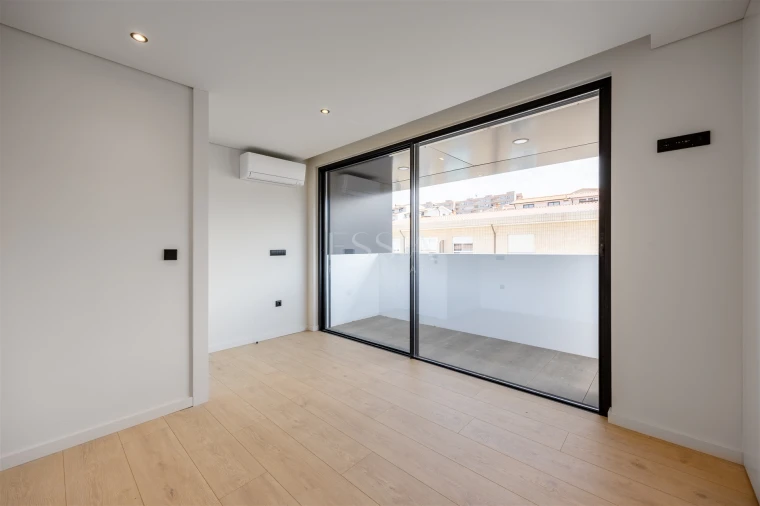 Apartamento T3 para Venda em Gondomar (São Cosme), Valbom e Jovim Foto 16