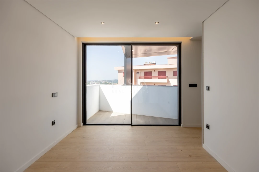 Apartamento T3 para Venda em Gondomar (São Cosme), Valbom e Jovim Foto 18