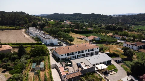 Moradia T3 para Venda em Lemenhe, Mouquim e Jesufrei