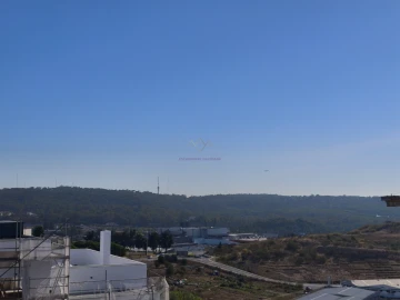 Apartamento T5 para Venda em Carnaxide e Queijas