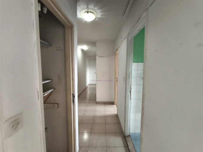 Apartamento T3 para Venda em Santo António dos Cavaleiros e Frielas Foto 6