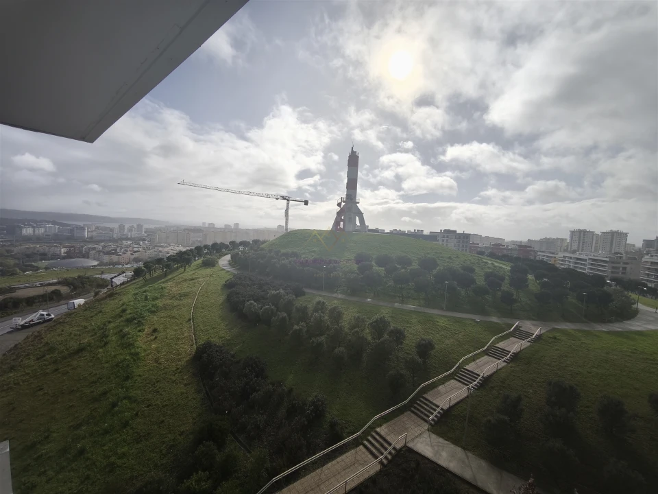 Apartamento T2 para Venda em Carnaxide e Queijas Foto 39