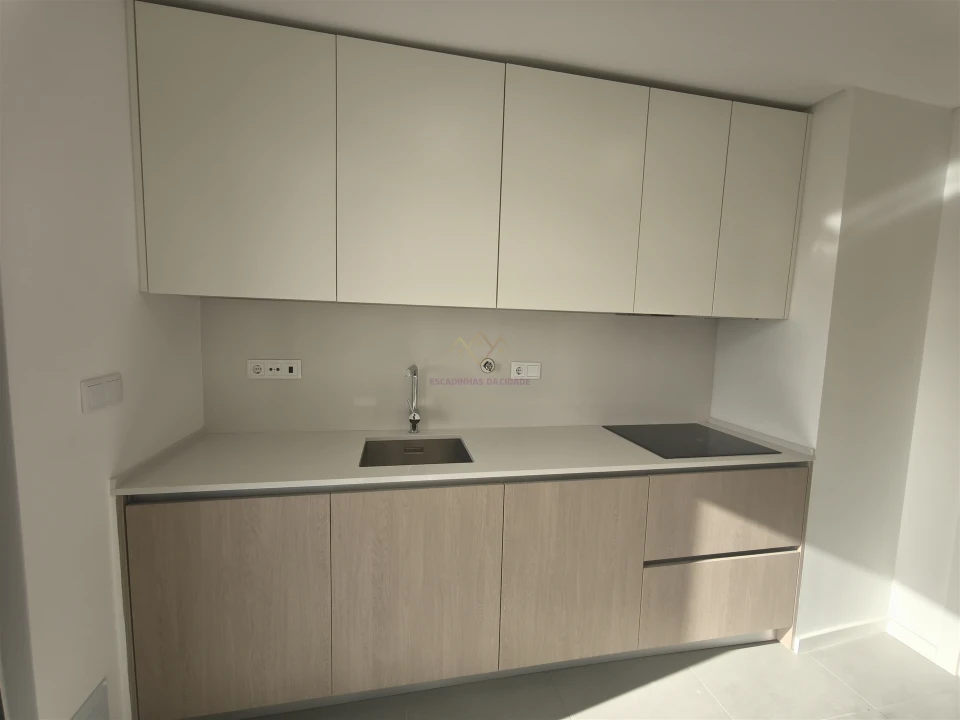 Apartamento T2 para Venda em Carnaxide e Queijas Foto 14