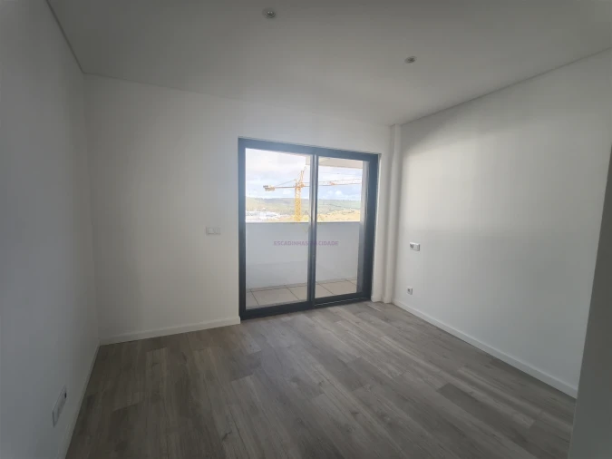 Apartamento T2 para Venda em Carnaxide e Queijas Foto 27