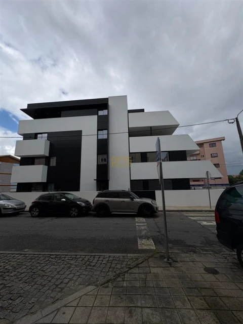 Apartamento T1 para Venda em Gondomar (São Cosme), Valbom e Jovim