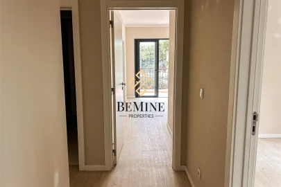 Apartamento T3 para Arrendamento em Funchal (Santa Maria Maior)
