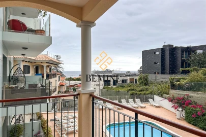 Apartamento T3 para Arrendamento em Funchal (Santa Maria Maior)