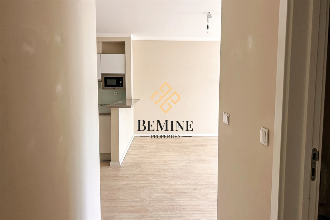 Apartamento T3 para Arrendamento em Funchal (Santa Maria Maior) Foto 21