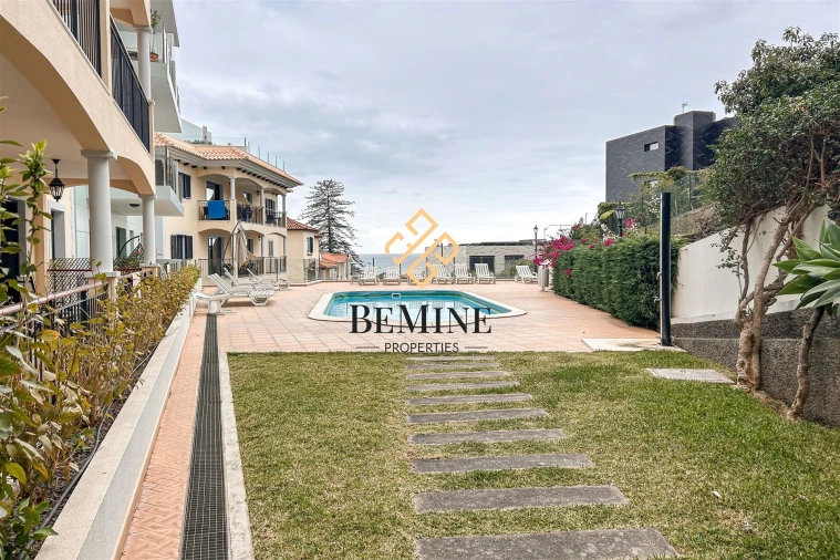 Apartamento T3 para Arrendamento em Funchal (Santa Maria Maior) Foto 43