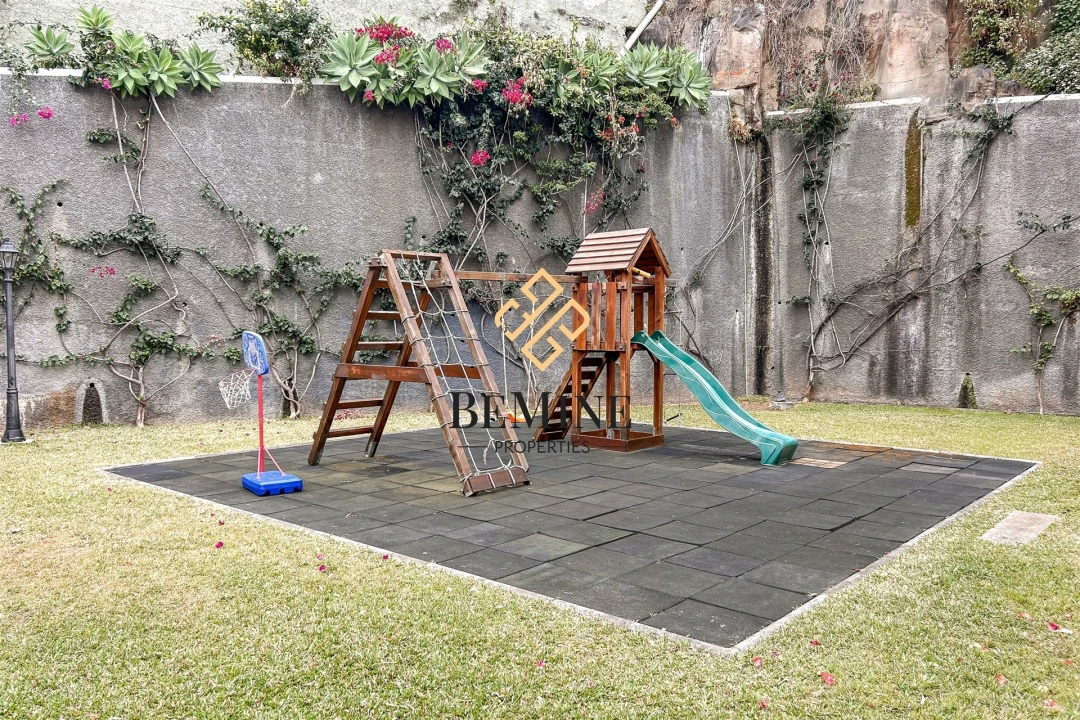 Apartamento T3 para Arrendamento em Funchal (Santa Maria Maior) Foto 42