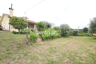 Moradia T3 para Venda em Mundão