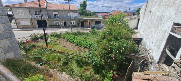 Moradia T3 para Venda em Malhadas