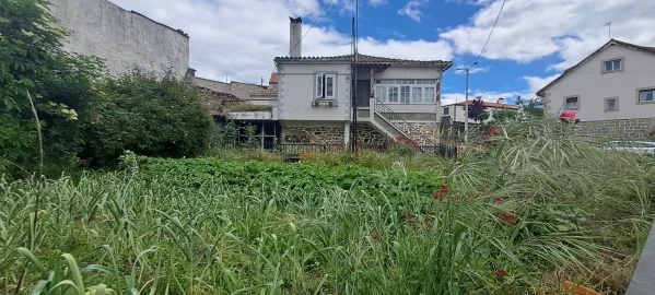 Moradia T3 para Venda em Malhadas