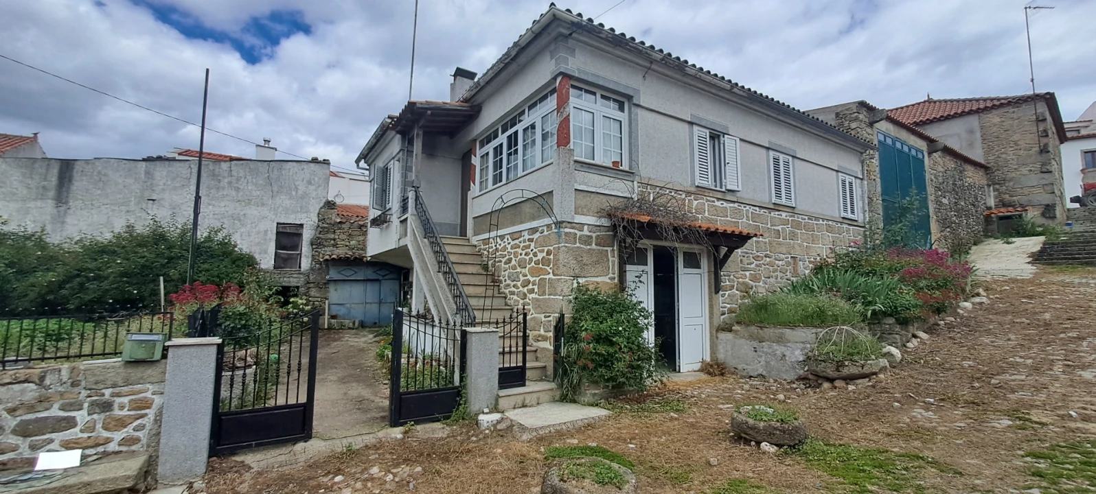 Moradia T3 para Venda em Malhadas Foto 37