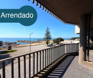 Apartamento T3 para Arrendamento em Aldoar, Foz do Douro e Nevogilde