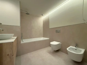 Apartamento T2 para Venda em Ramalde