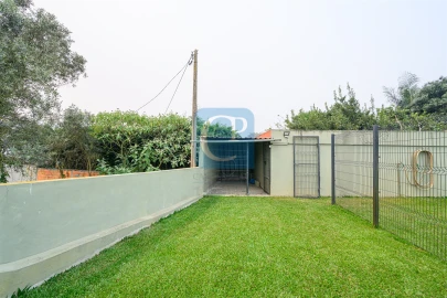 Moradia T2 para Arrendamento em Gulpilhares e Valadares