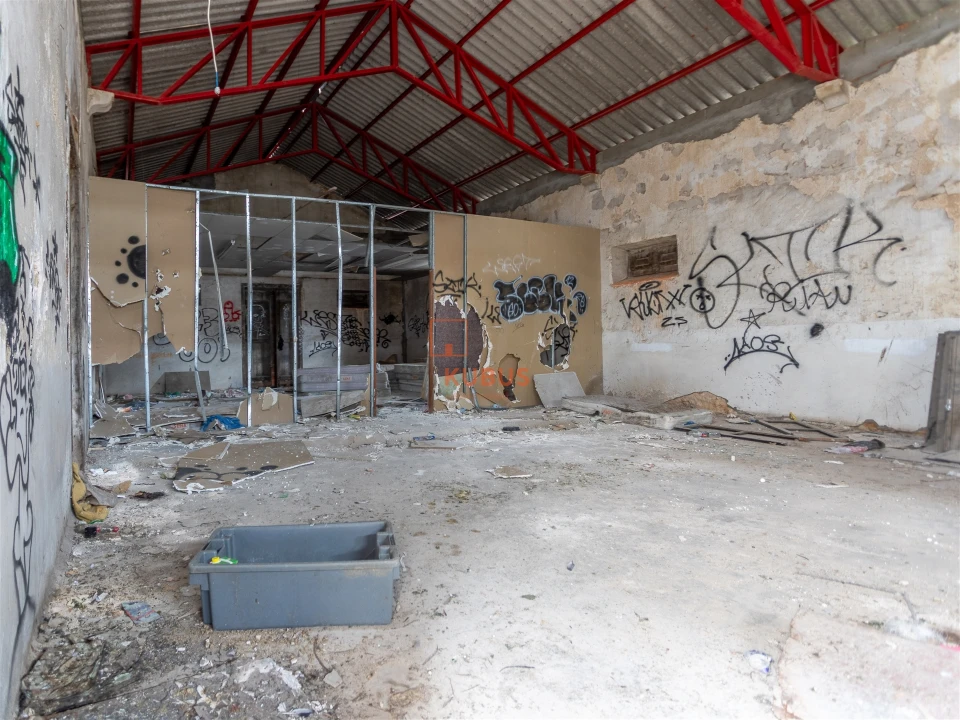 Armazém para Venda em Alcanena e Vila Moreira Foto 10