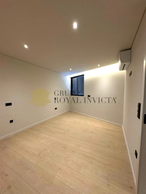 Apartamento T4 para Venda em Gondomar (São Cosme), Valbom e Jovim