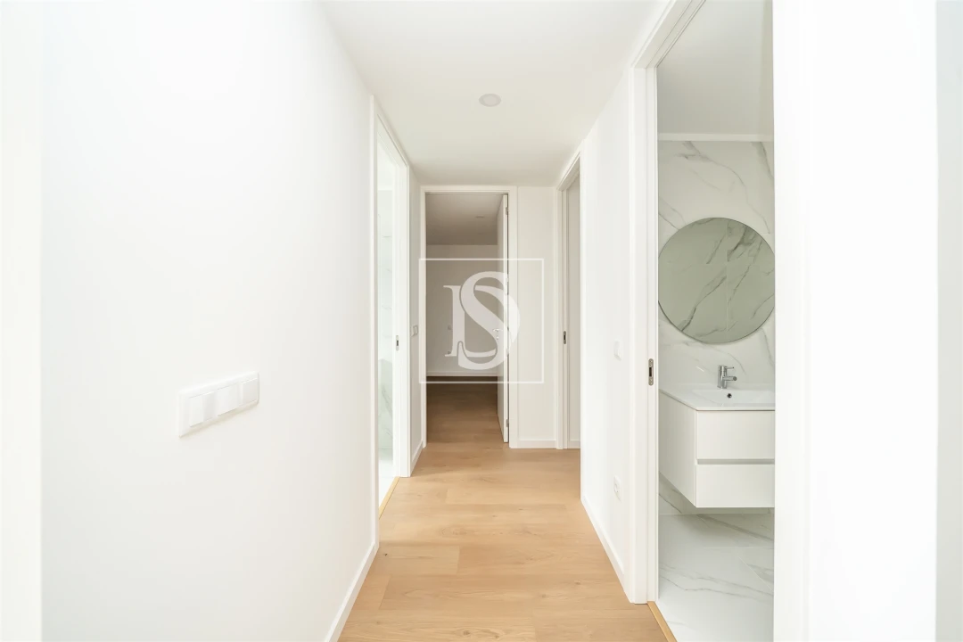 Apartamento T1 para Arrendamento em Barcelinhos Foto 7