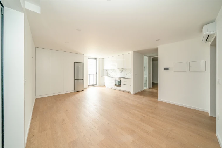 Apartamento T1 para Arrendamento em Barcelinhos Foto 4