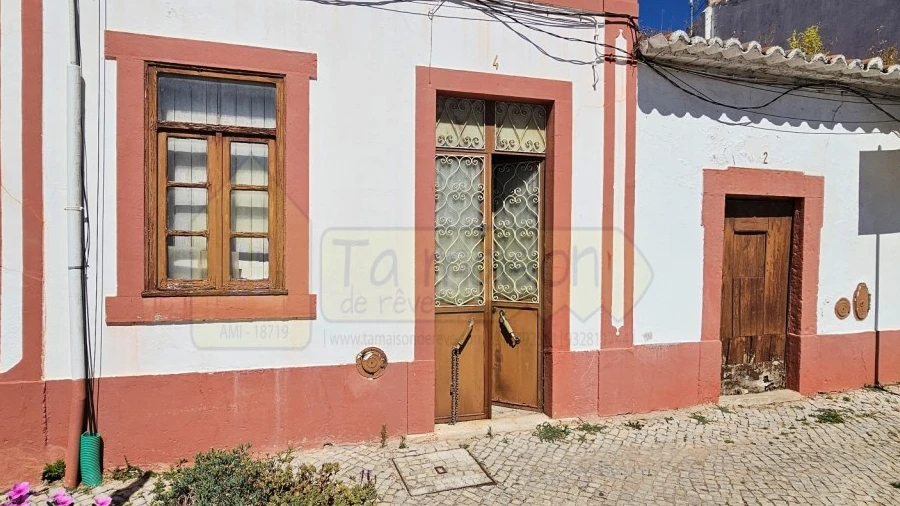 Moradia T7 para Venda em Salir