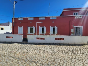 Moradia T4 para Venda em Querença, Tôr e Benafim