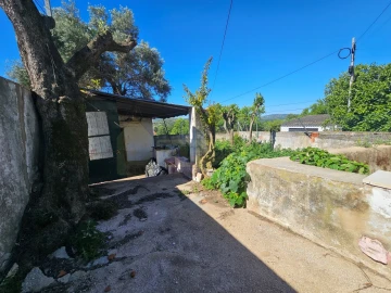 Moradia T4 para Venda em Querença, Tôr e Benafim