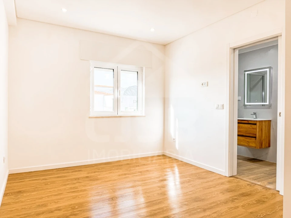 Apartamento T3 para Venda em Coruche, Fajarda e Erra Foto 11