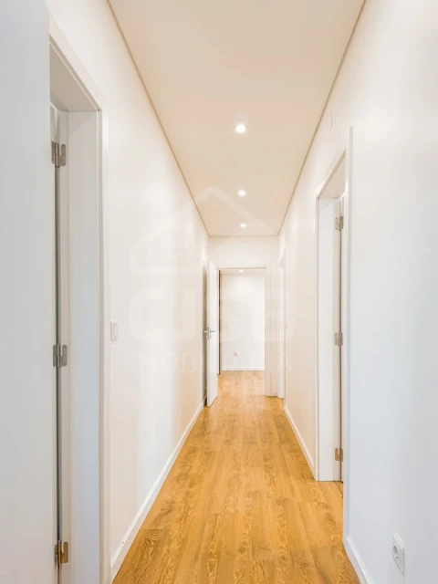 Apartamento T3 para Venda em Coruche, Fajarda e Erra