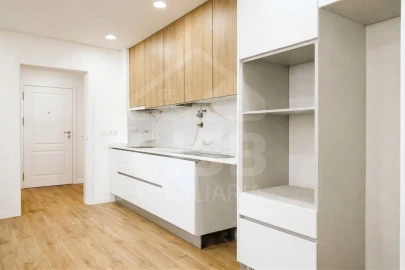 Apartamento T3 para Venda em Coruche, Fajarda e Erra
