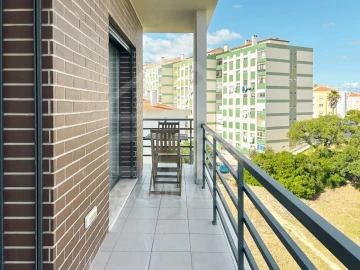 Apartamento T2 para Venda em Seixal, Arrentela e Aldeia de Paio Pires