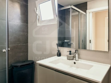 Apartamento T2 para Venda em Seixal, Arrentela e Aldeia de Paio Pires
