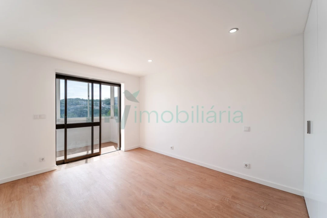 Apartamento T3 para Venda em Fermentões Foto 16