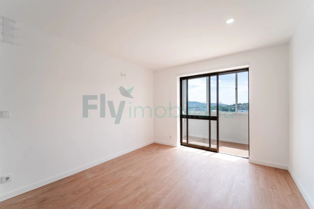 Apartamento T3 para Venda em Fermentões Foto 19