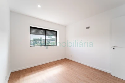 Apartamento T3 para Venda em Fermentões