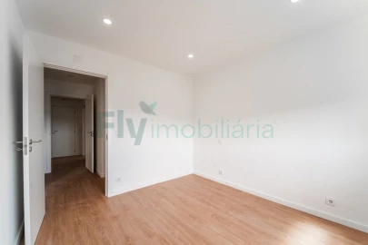 Apartamento T3 para Venda em Fermentões
