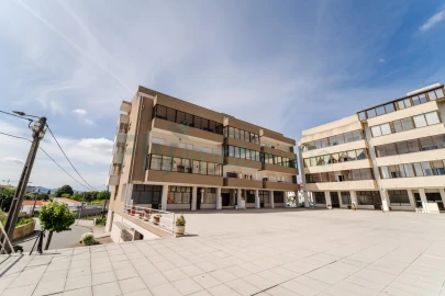 Apartamento T3 para Venda em Fermentões