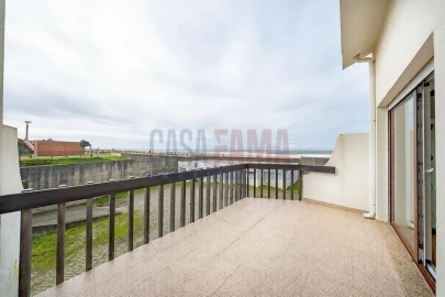 Moradia T3 para Venda em Aver-O-Mar, Amorim e Terroso