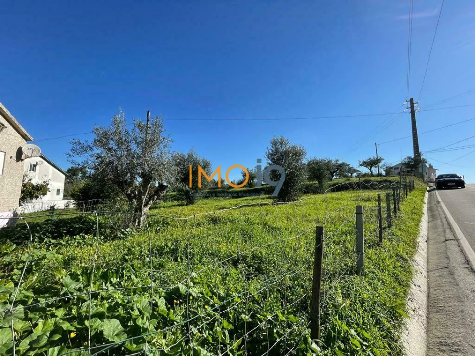 Terreno para Venda em Nossa Senhora das Misericordias Foto 1